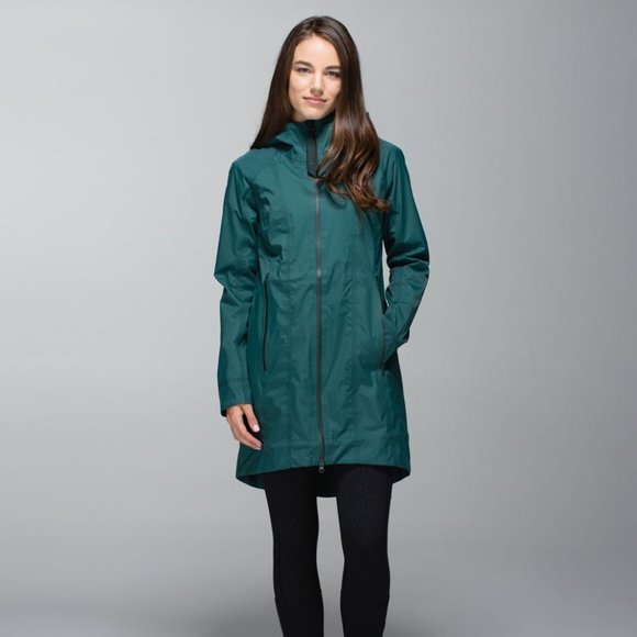 lululemon athletica Jackets & Blazers - RARE LULULEMON Right As Rain Jacket Fuel Green